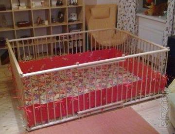 wooden playpen with gate 1.5 x