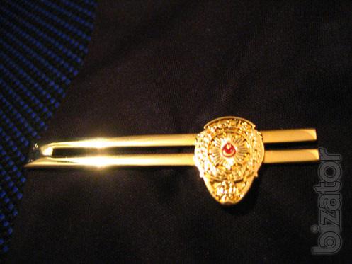 Gold plated items with the metal surface. 