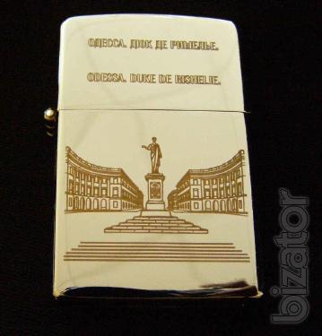 Laser engraving souvenir products 