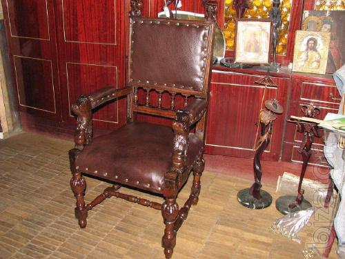 Professional restoration of antique furniture. 