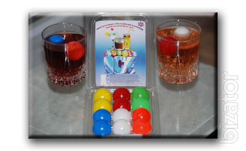 Offer reusable ice TM “Bubble ice” (beverage coolers) 