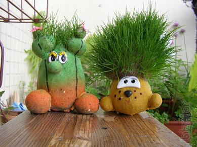 Travanti-ecologici or "live" toys 