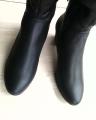 Boots womens leather winter fur. 
