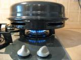 Frying pan for cooking barbecue