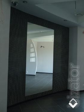 The manufacture of mirrors of all sizes and shapes 