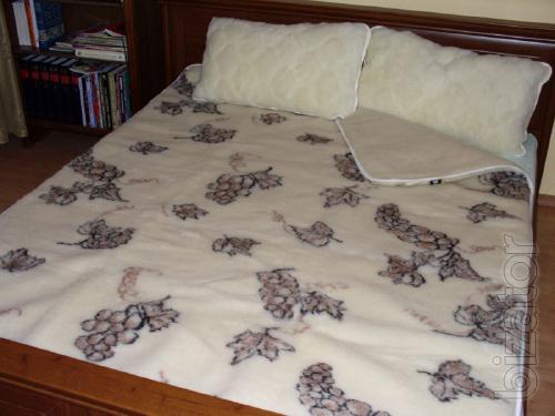 A lambswool blanket 