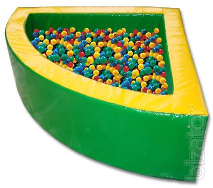 Dry pools with balls. 20% discount 