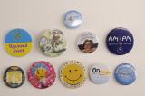 Shields, magnets (flat, surround,stereo-Vario), Notepad on the magnet, badges, key chains