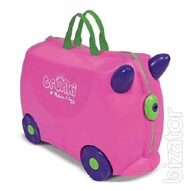 Baby Trunki suitcases. The suitcase (s) in the original Trunki England 