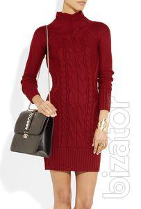 Knitted dress with collar stand 