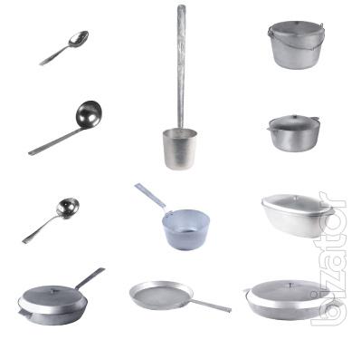 Cast aluminum cookware in a wide range. 