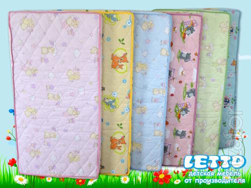 The mattress for the crib three-layer The mattress for the crib three-layer