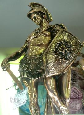 Statuette "Warrior" 41cm pomegrana - a symbol of courage and masculinity 