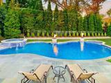 Disinfection of water in the pool without chlorine 