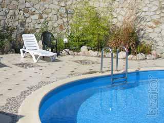 Disinfection of water in the pool without chlorine 