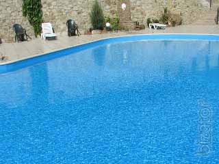Disinfection of water in the pool without chlorine 