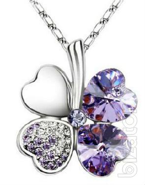 Pendant with chain purple Clover 