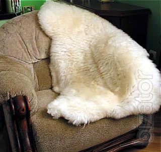 Rugs made from natural sheepskin (natural color and dyed) 