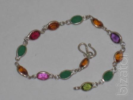 gifts, jewelry, tattoo Jolie, Buddhist prayers 