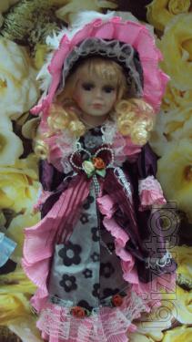 Doll porcelain decorative 