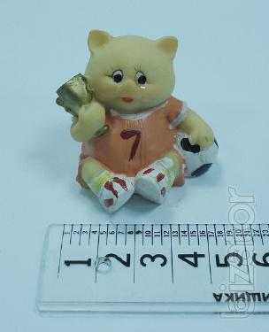 Keychains wholesale. Trinkets in bulk. Charms in stock. Figurines wholesale. Various statues in the range of wholesale gift. Figurines in assortiment. Wholesale 