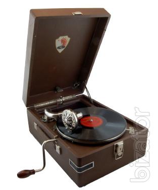 Souvenirs of the USSR, will sell the items of the Soviet period, samovars, to buy a record player Kiev, gramophone 