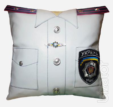 Souvenir pillow car 