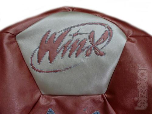 Seat the ball, puffs fairies WINX 
