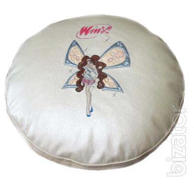 Seat the ball, puffs fairies WINX 