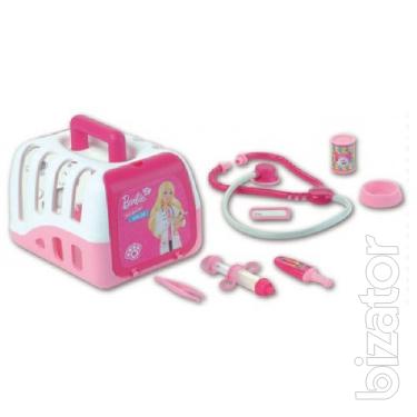 Veterinary set of Barbie with a kitten 