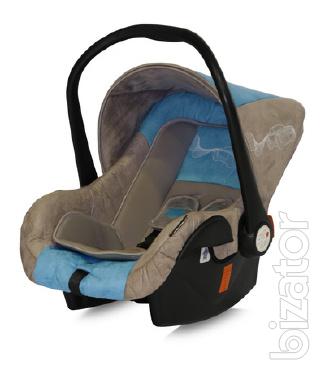 Baby car seat group 0+ Lifesaver (0 to 13 kg) 