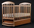 Cot natural wood with built-in drawer 