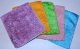 Washing dishes without chemistry. Bamboo placemats