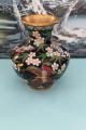 Vases, boxes, decorative plates,figurines of porcelain, collectible 