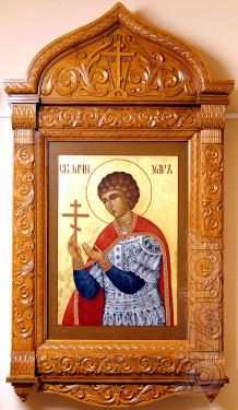 The iconostasis, the icon stands carved, icon Board, lecterns, crayfish, Royal gates. 