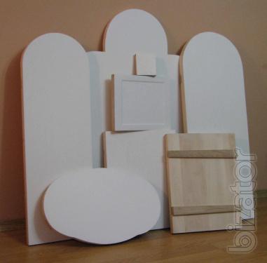 The iconostasis, the icon stands carved, icon Board, lecterns, crayfish, Royal gates. 