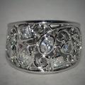 gold ring with diamonds 