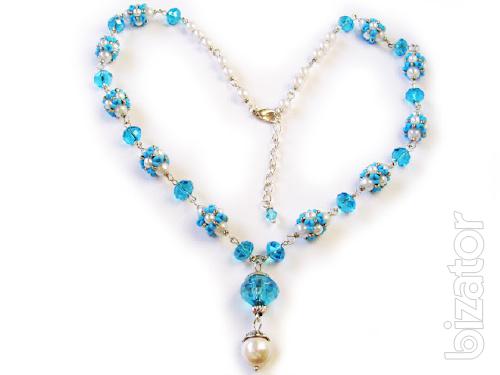 necklace with mother of pearl