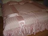 Sewing curtains - decorating ceremonial halls and wedding ceremonies. 