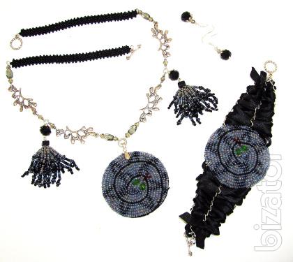 necklace and bracelet Mystery