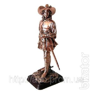 Statuette of a Musketeer, 35cm 