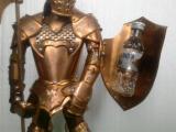 The statue (figure) "the Knight with the bar 44 cm of copper, handmade 