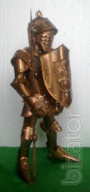The statue (figure) "the Knight with the bar 44 cm of copper, handmade 