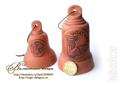 The Souvenirs. Ceramic bells, magnets, plates with the sights of Yalta and other cities. Perhaps fabricated. for individual orders 