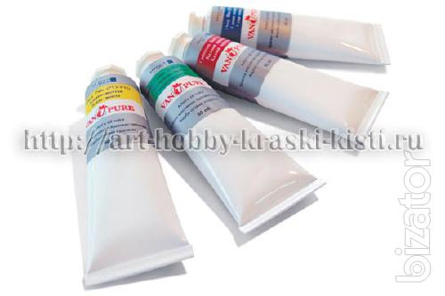Oil paints by the gross for creativity 