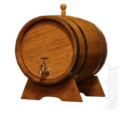 Oak barrels and jugs 