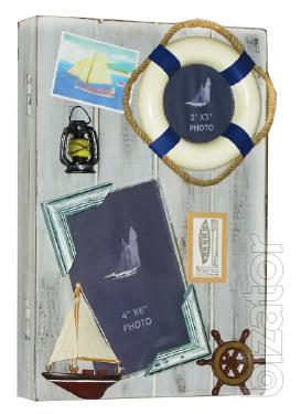 Decorative wooden key holders 