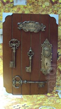 Decorative wooden key holders 