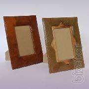 Photo albums and photo frames made of natural leaves 