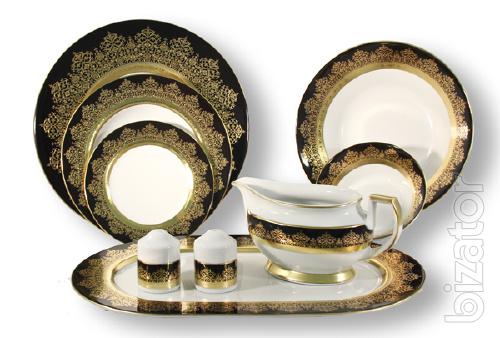 Tea and dinner sets 